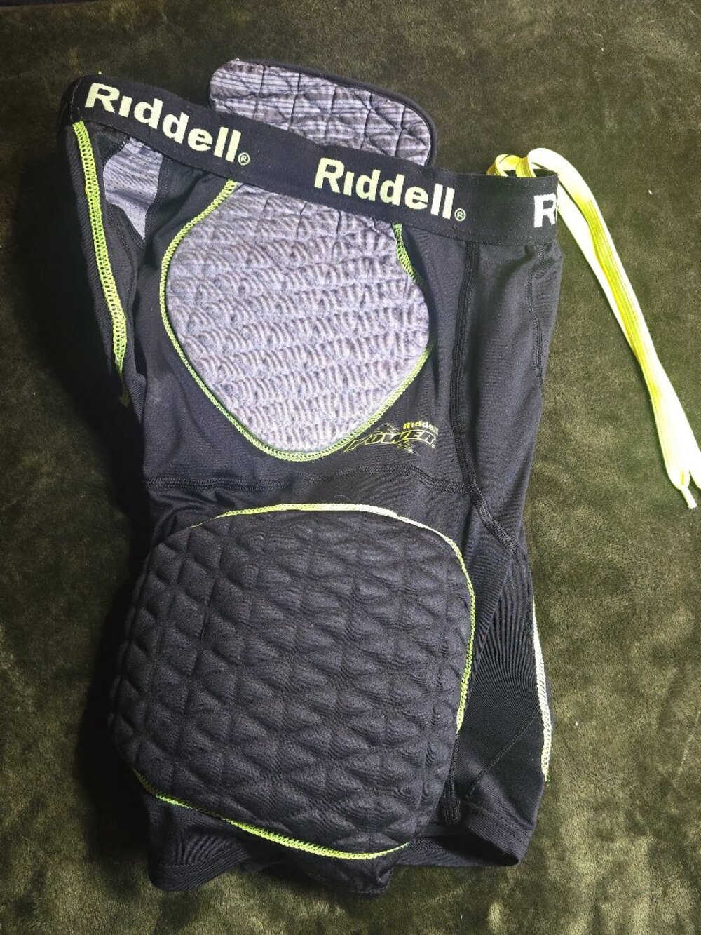 Riddell Power 5-Pad Integrated Football Girdle Adult Small Black Padded Compress